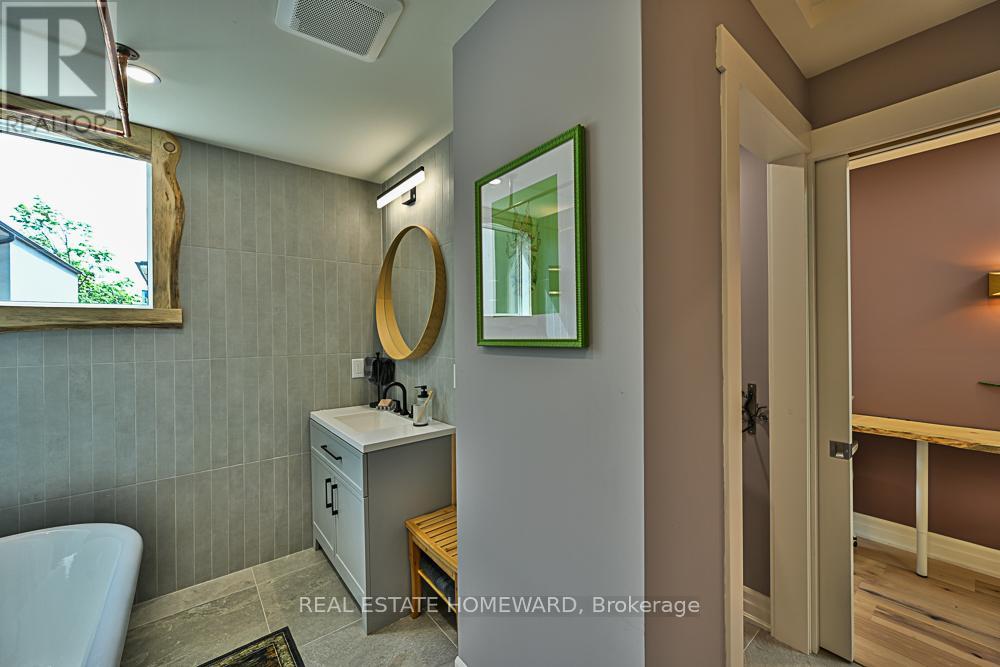 Laneway - 254 Rhodes Avenue, Toronto, Ontario  M4L 3A1 - Photo 31 - E13676704