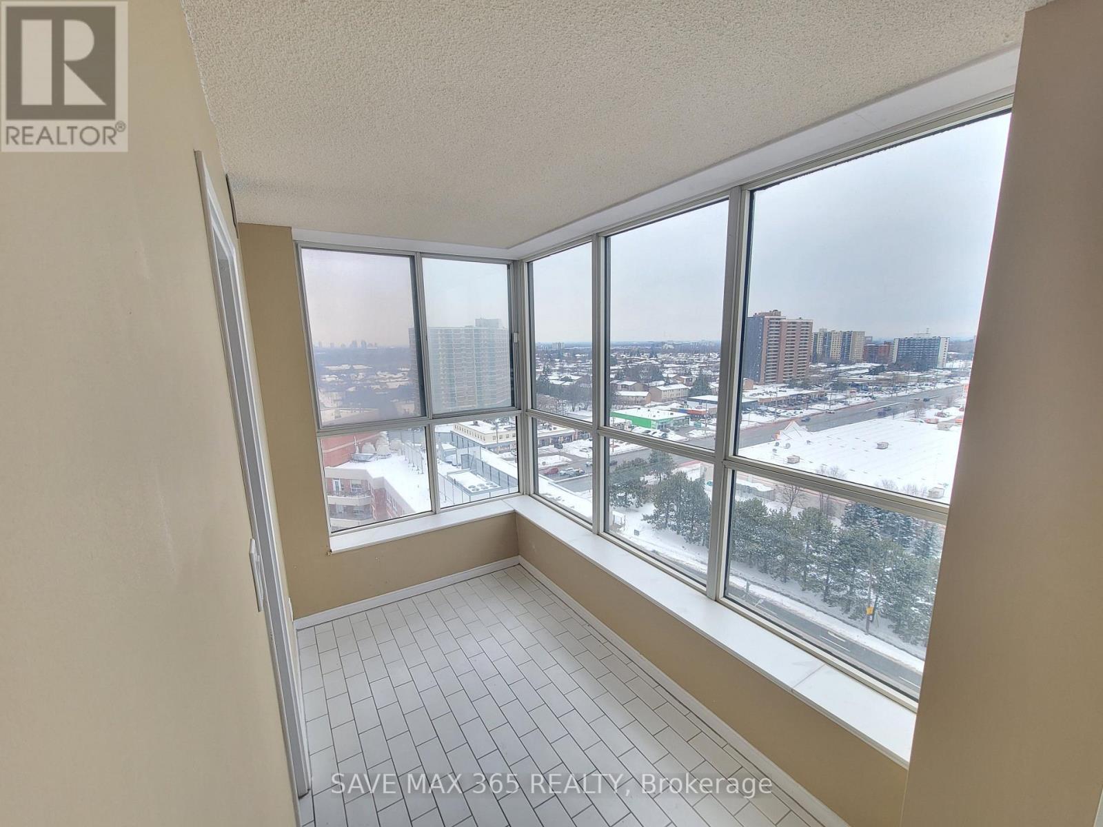1405 - 330 Mccowan Road, Toronto, Ontario  M1J 3N3 - Photo 10 - E13676716