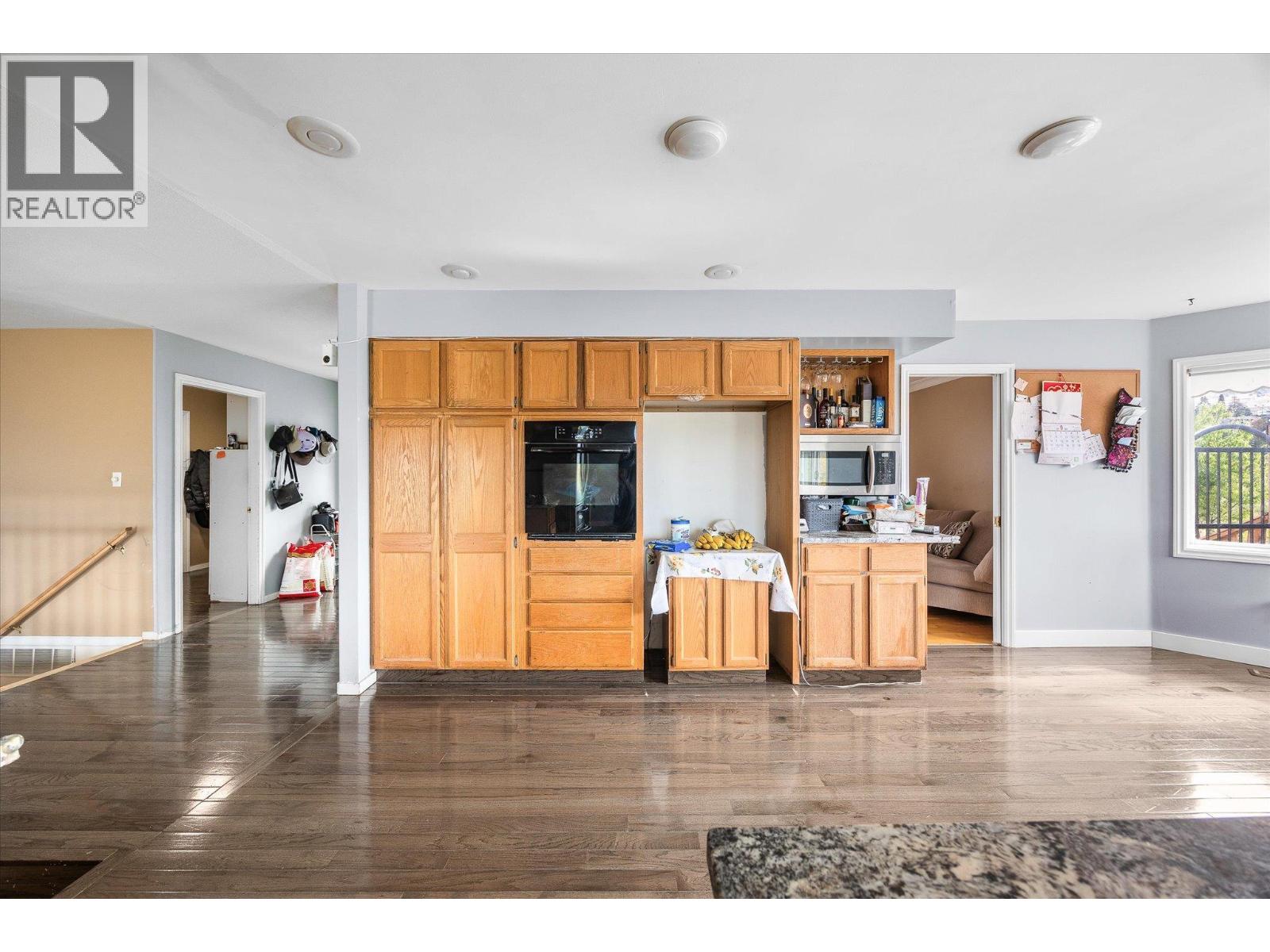 848 Webster Road, Kelowna, British Columbia  V1P 1C2 - Photo 13 - 10348386