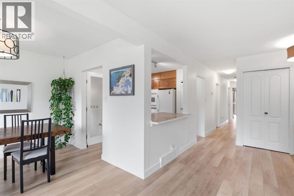 4752 Nipawin Crescent NW, Calgary, Alberta  t2K 2h9 - Photo 8 - A2327236