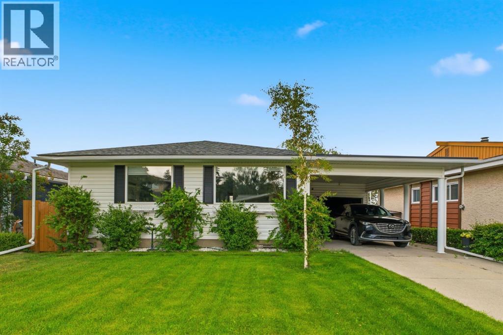 4752 Nipawin Crescent NW, Calgary, Alberta  t2K 2h9 - Photo 2 - A2327236