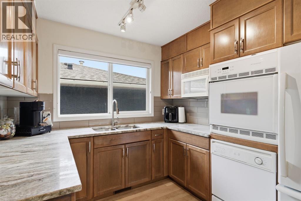 4752 Nipawin Crescent NW, Calgary, Alberta  t2K 2h9 - Photo 11 - A2327236