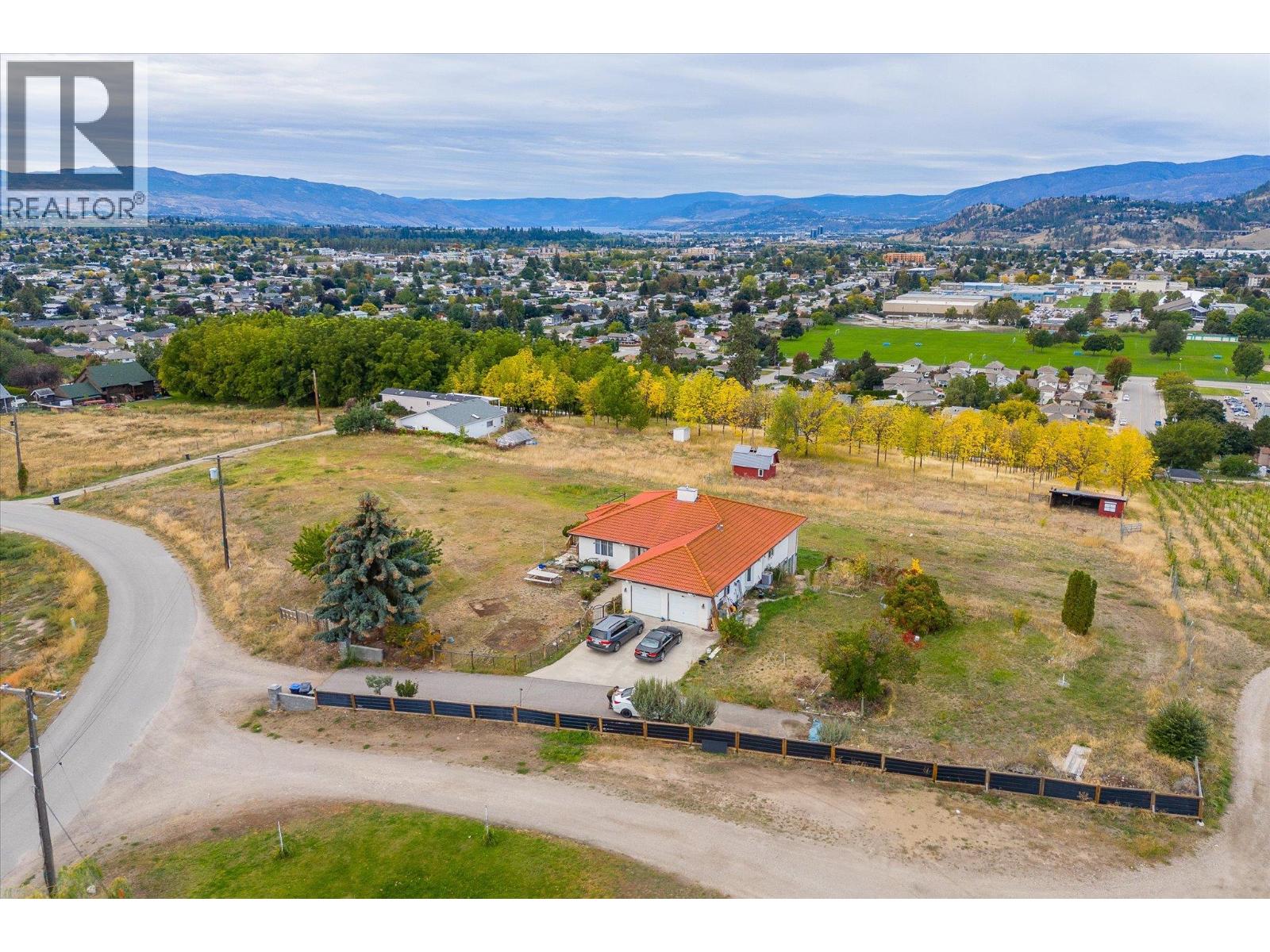 848 Webster Road, Kelowna, British Columbia