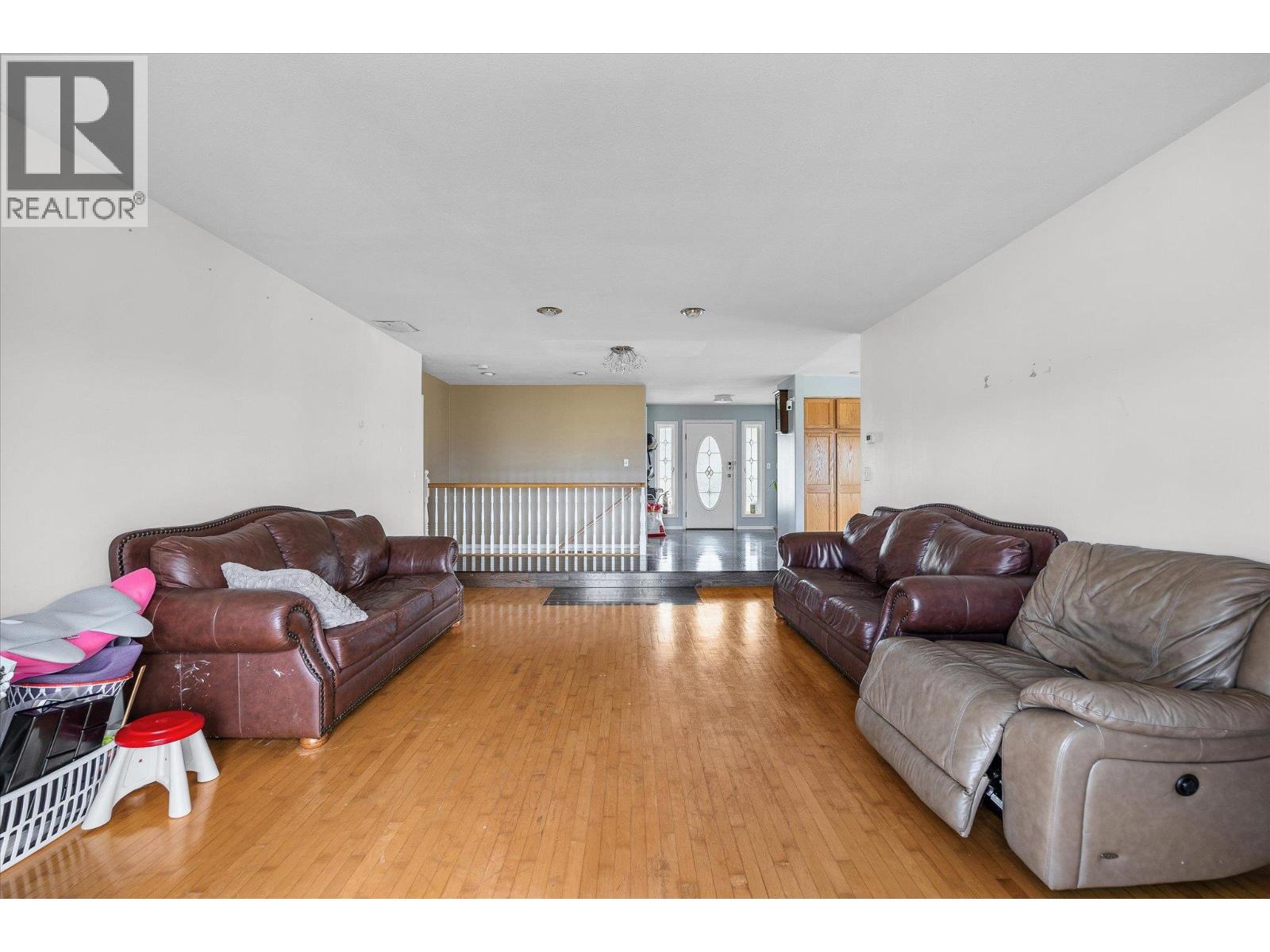 848 Webster Road, Kelowna, British Columbia  V1P 1C2 - Photo 8 - 10348388