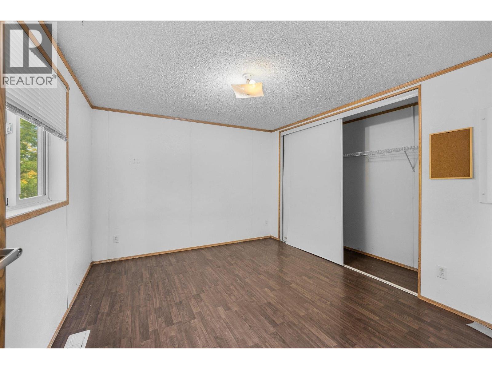 848 Webster Road, Kelowna, British Columbia  V1P 1C2 - Photo 35 - 10348388
