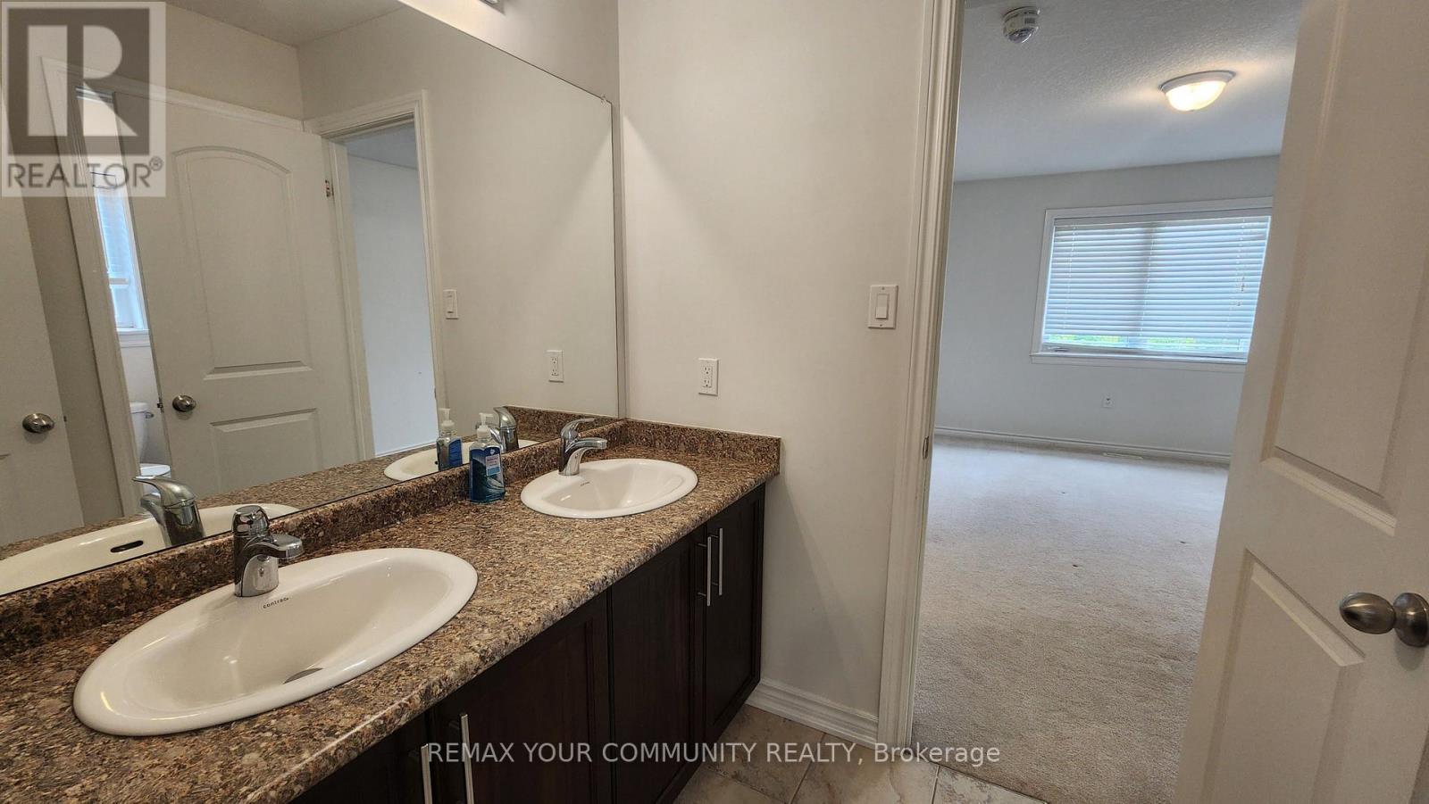 90 Bramsey Street, Georgina, Ontario  L0E 1R0 - Photo 11 - N13676562