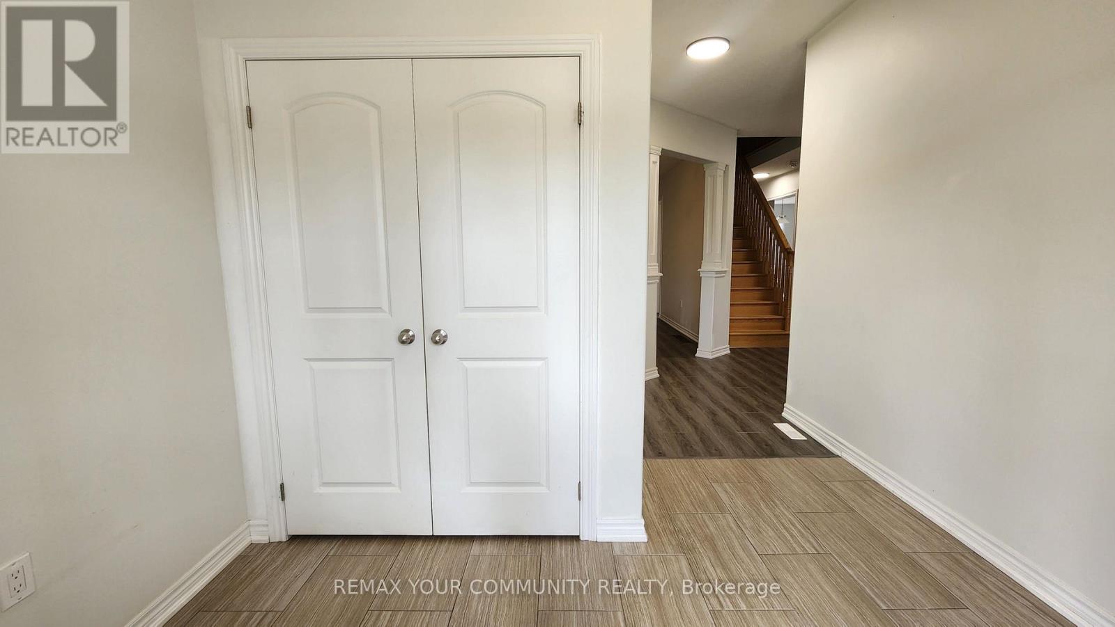 90 Bramsey Street, Georgina, Ontario  L0E 1R0 - Photo 2 - N13676562