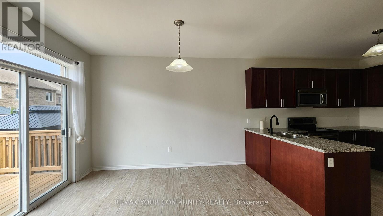 90 Bramsey Street, Georgina, Ontario  L0E 1R0 - Photo 7 - N13676562