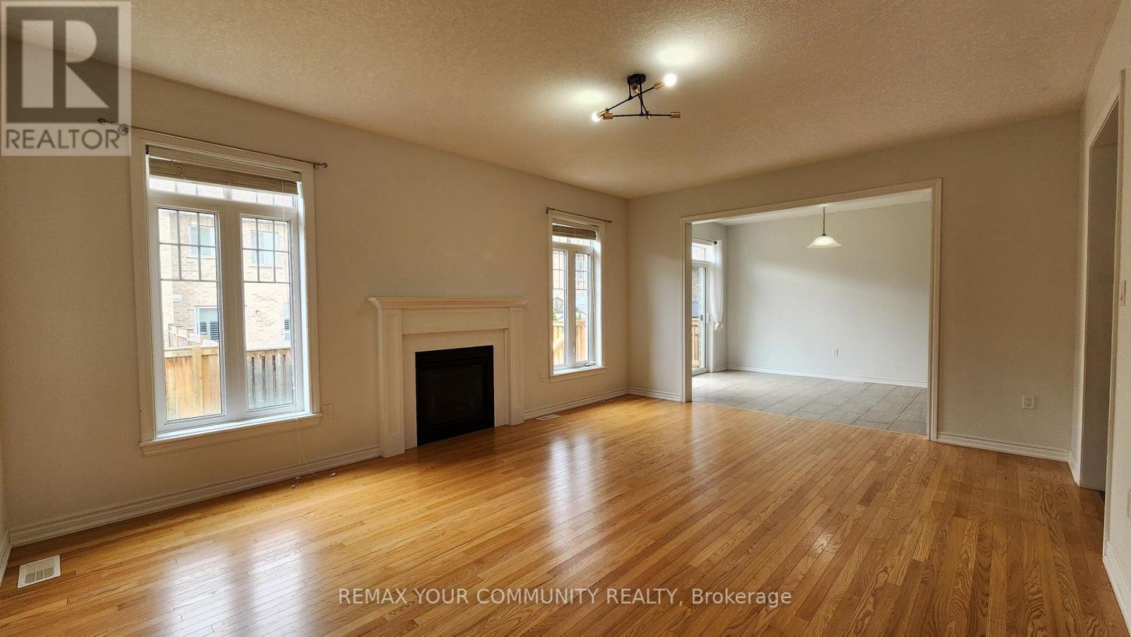 90 Bramsey Street, Georgina, Ontario  L0E 1R0 - Photo 9 - N13676562