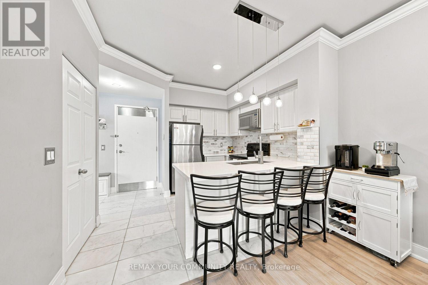 210 - 9973 Keele Street, Vaughan (Maple), Ontario  L6A 3Y5 - Photo 12 - N13676580
