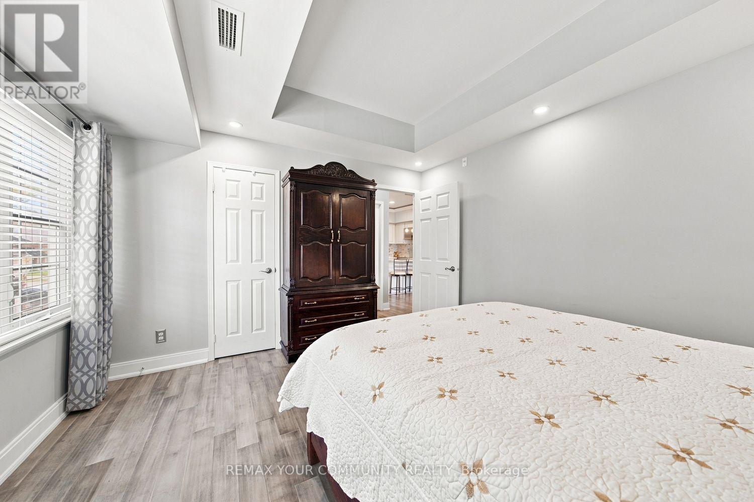 210 - 9973 Keele Street, Vaughan (Maple), Ontario  L6A 3Y5 - Photo 28 - N13676580