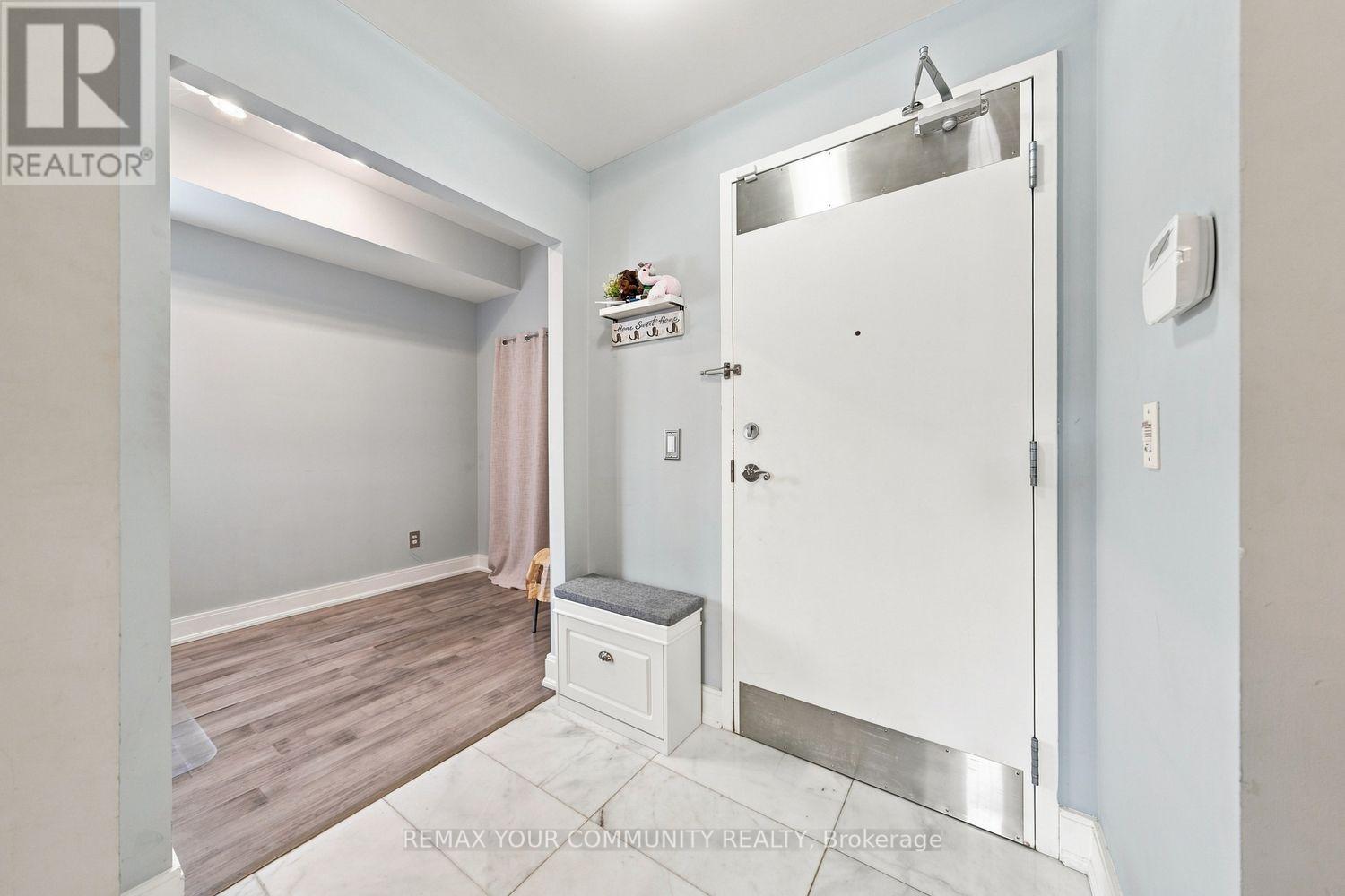210 - 9973 Keele Street, Vaughan (Maple), Ontario  L6A 3Y5 - Photo 6 - N13676580