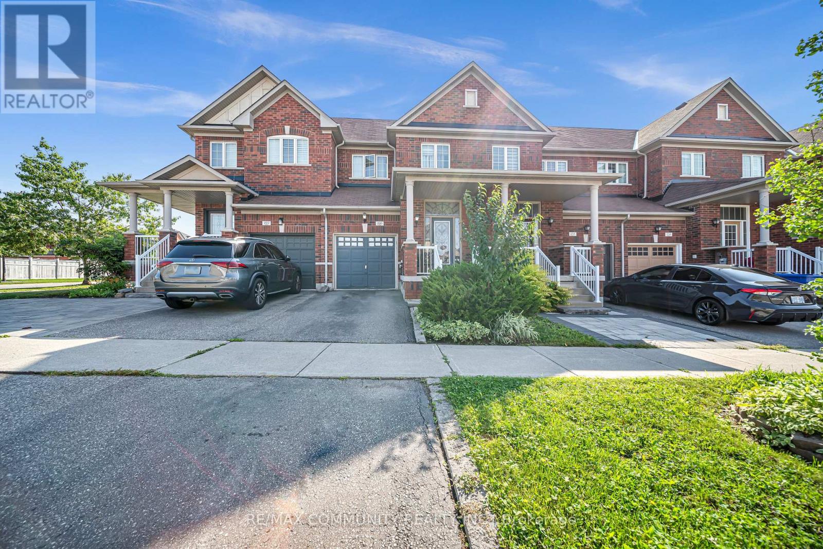 220 LAGEER DRIVE, Whitchurch-Stouffville, Ontario