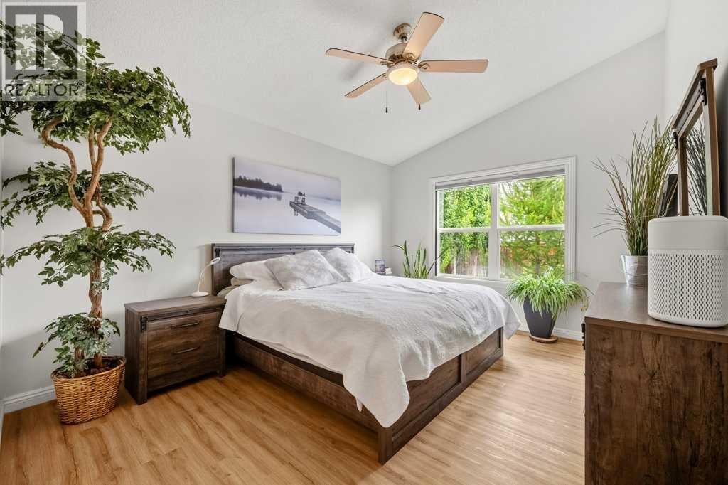 284 Prestwick Estate Way Se, Calgary, Alberta T2Z 3Z1 - Photo 25 - A2335989