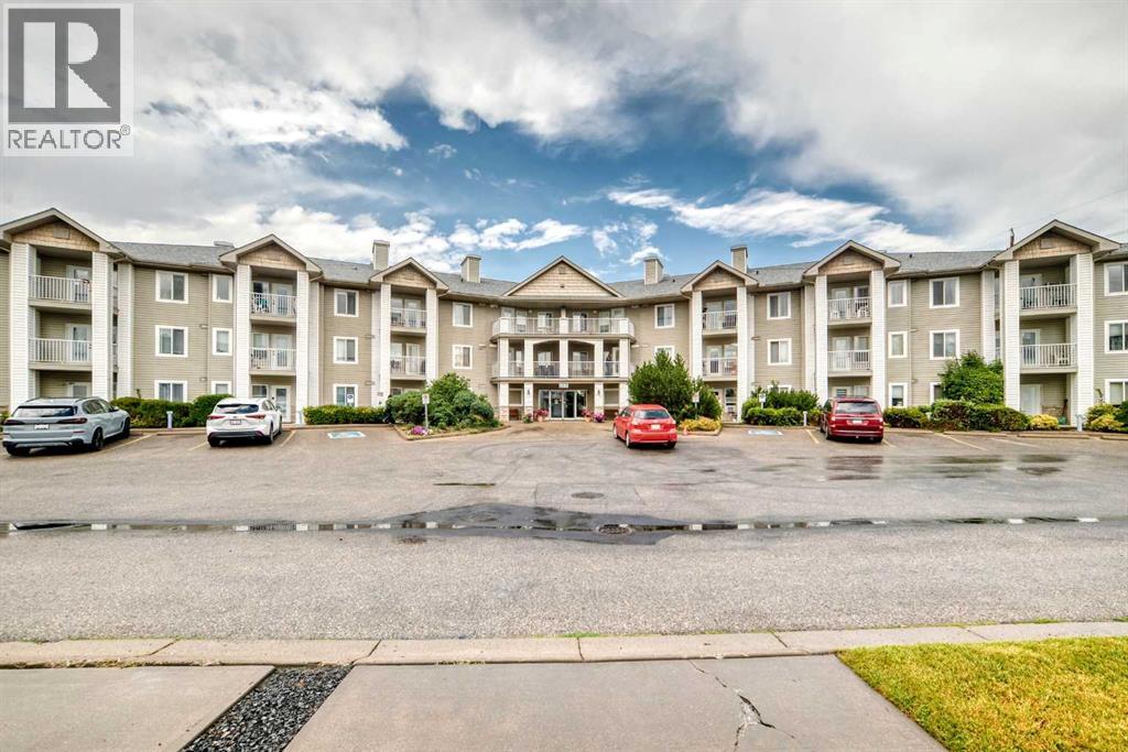 3337, 6818 Pinecliff Grove NE, Calgary, Alberta  T1Y 7L2 - Photo 4 - A2337185