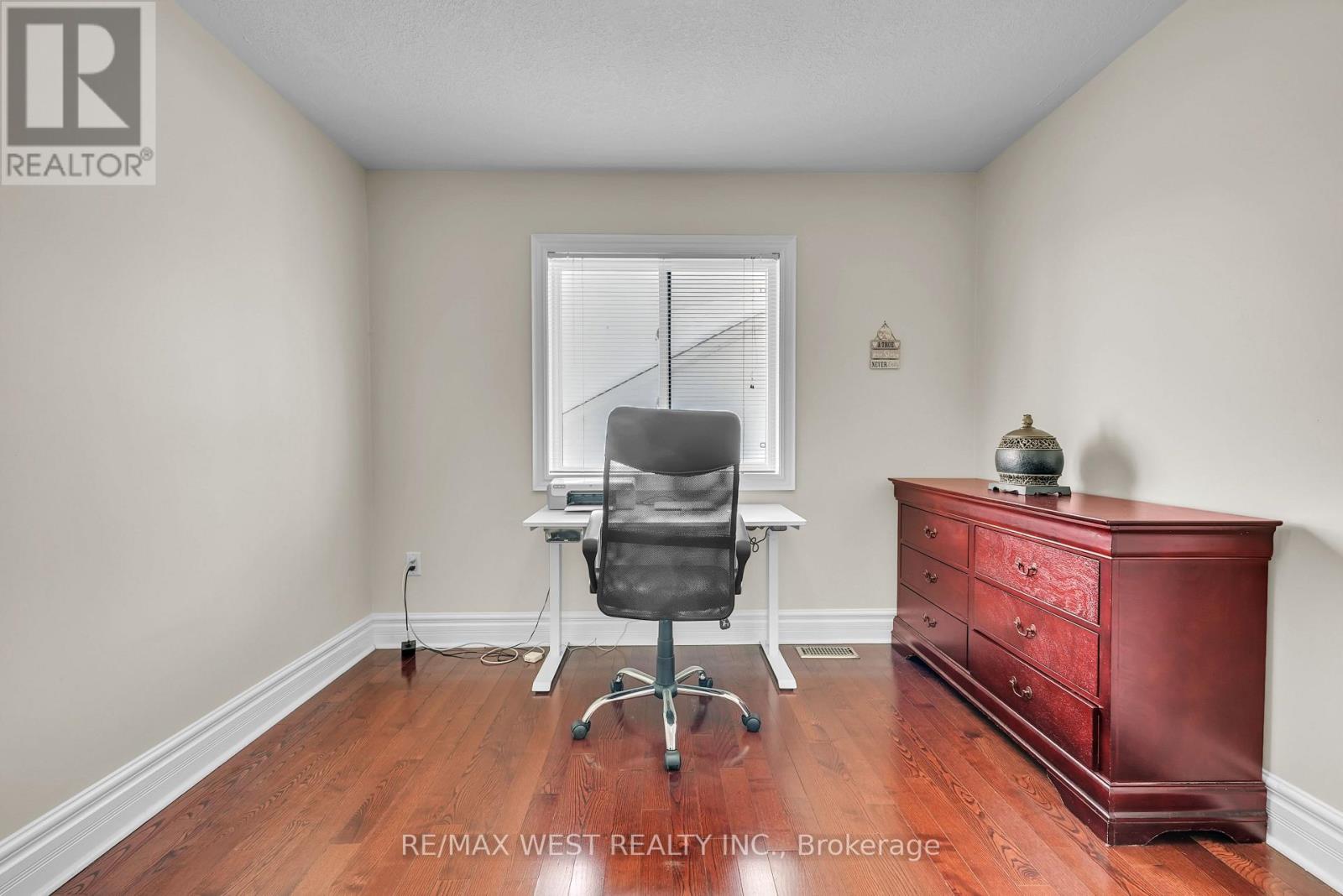 90 Birkhall Place, Barrie, Ontario L4N 0K2 - Photo 17 - S13676624
