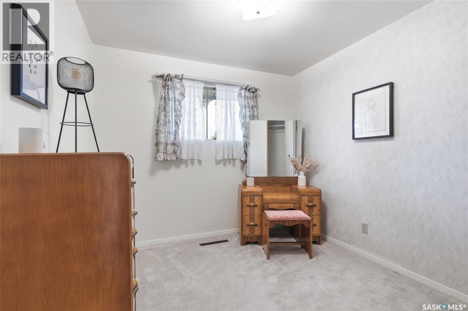 910 T Avenue N, Saskatoon, Saskatchewan  S7L 3C1 - Photo 17 - SK045633