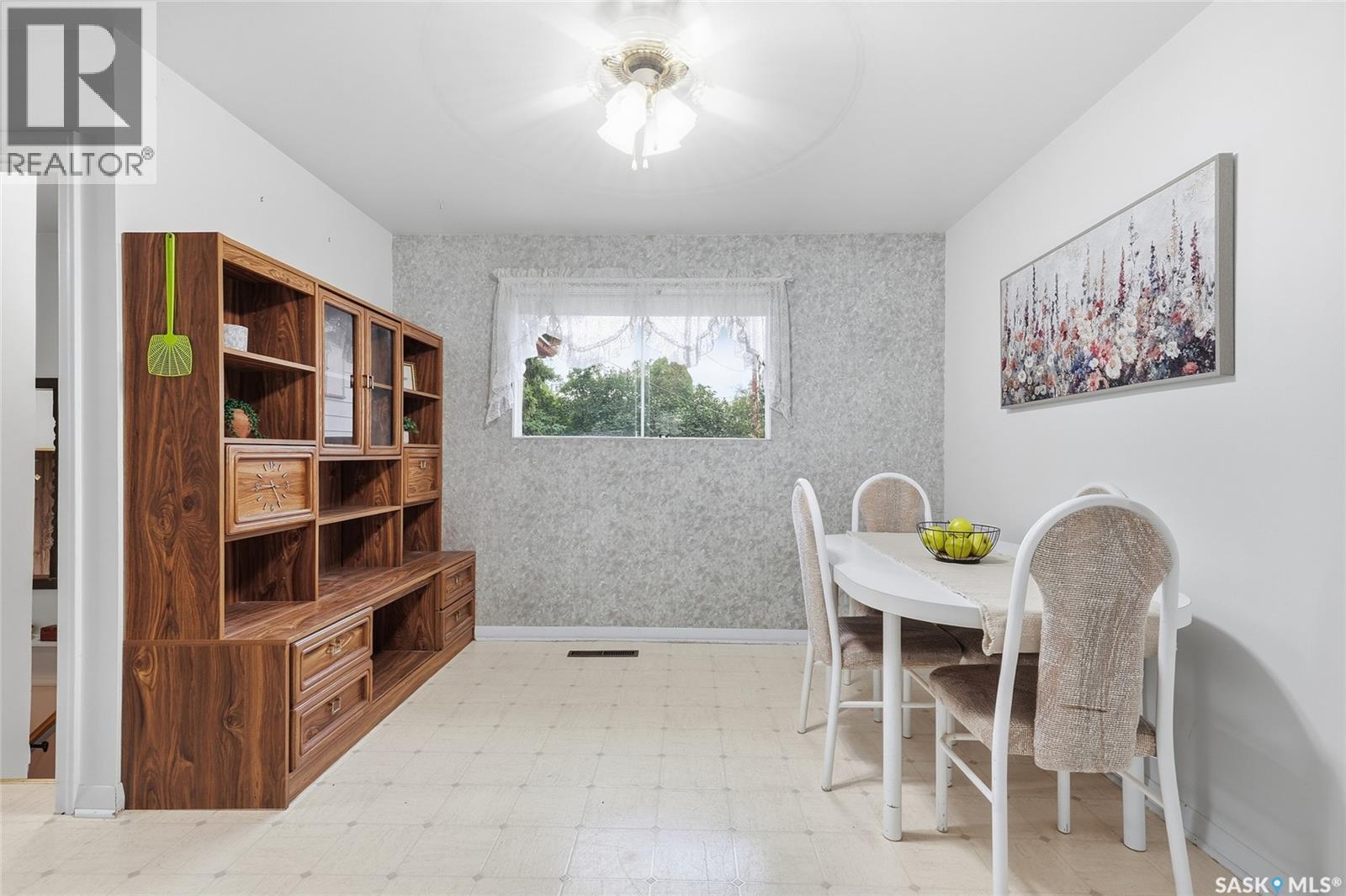 910 T Avenue N, Saskatoon, Saskatchewan  S7L 3C1 - Photo 6 - SK045633