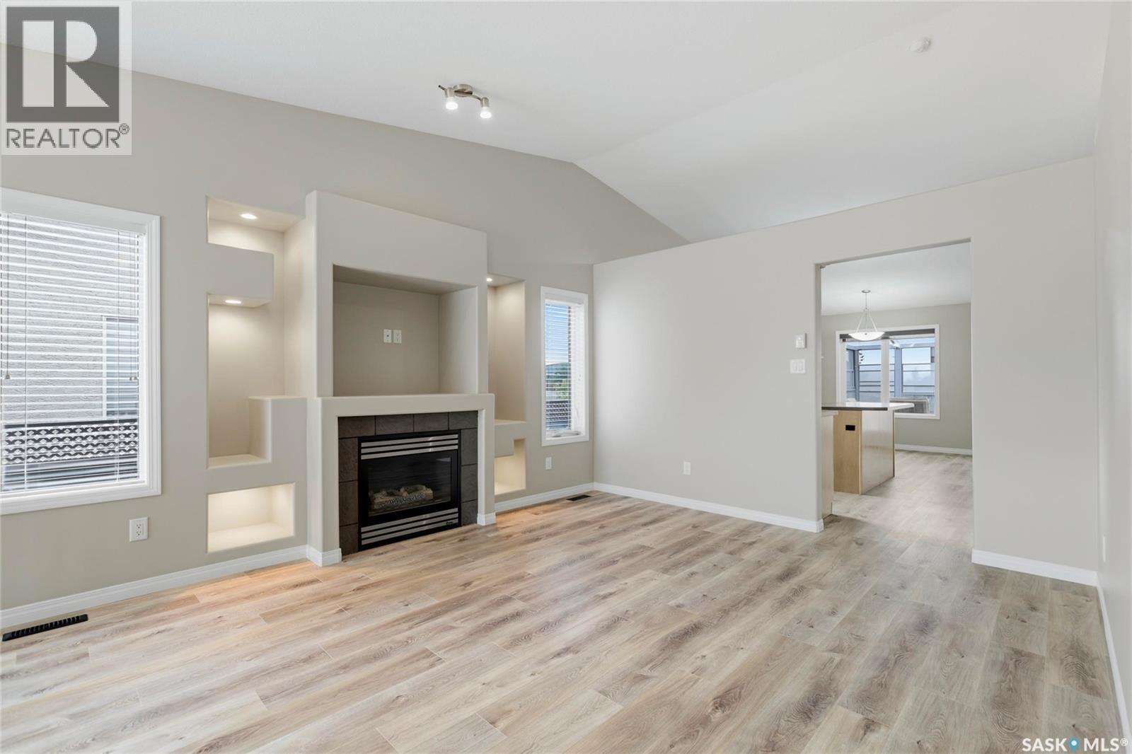 7323 Maple View Crescent, Regina, Saskatchewan  S4X 4S8 - Photo 4 - SK045614