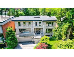 31 BEARWOOD DRIVE, Toronto, Ontario