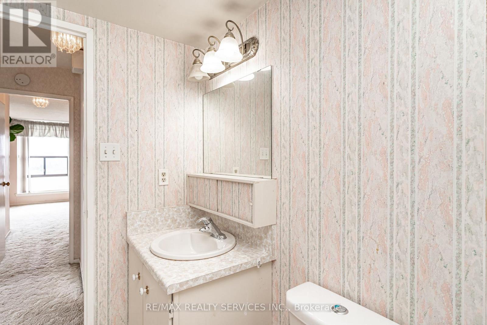 2102 - 18 Knightsbridge Road, Brampton, Ontario  L6T 3X5 - Photo 29 - W13676556