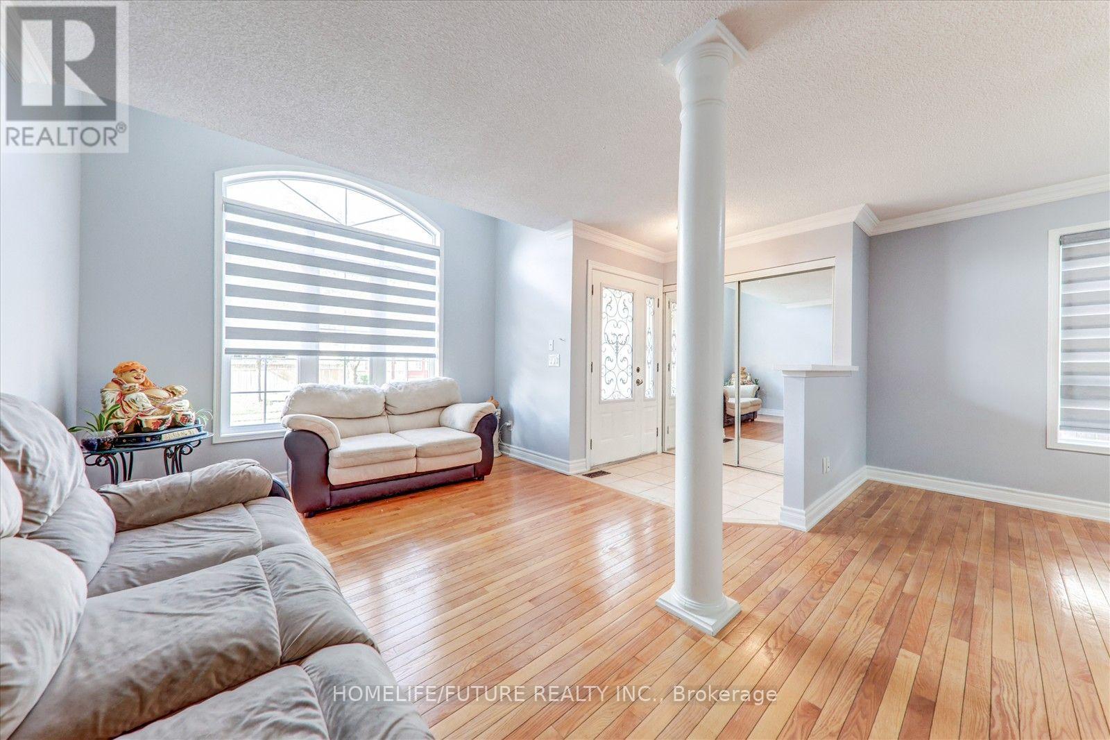 Main & 2nd - 69 Heatherdale Drive, Brampton, Ontario  L7A 2H4 - Photo 7 - W13676612