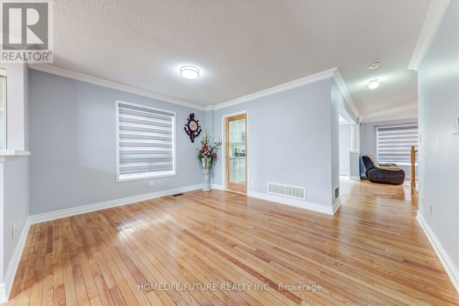Main & 2nd - 69 Heatherdale Drive, Brampton, Ontario  L7A 2H4 - Photo 8 - W13676612