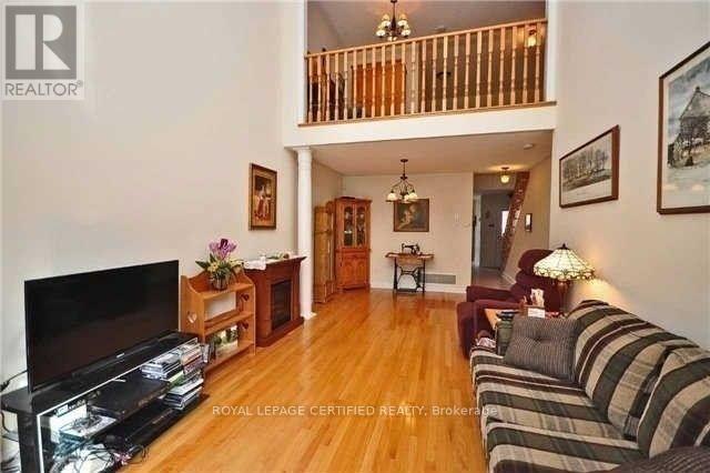 612 Caldwell Crescent, Milton, Ontario L9T 0H4 - Photo 5 - W13676636