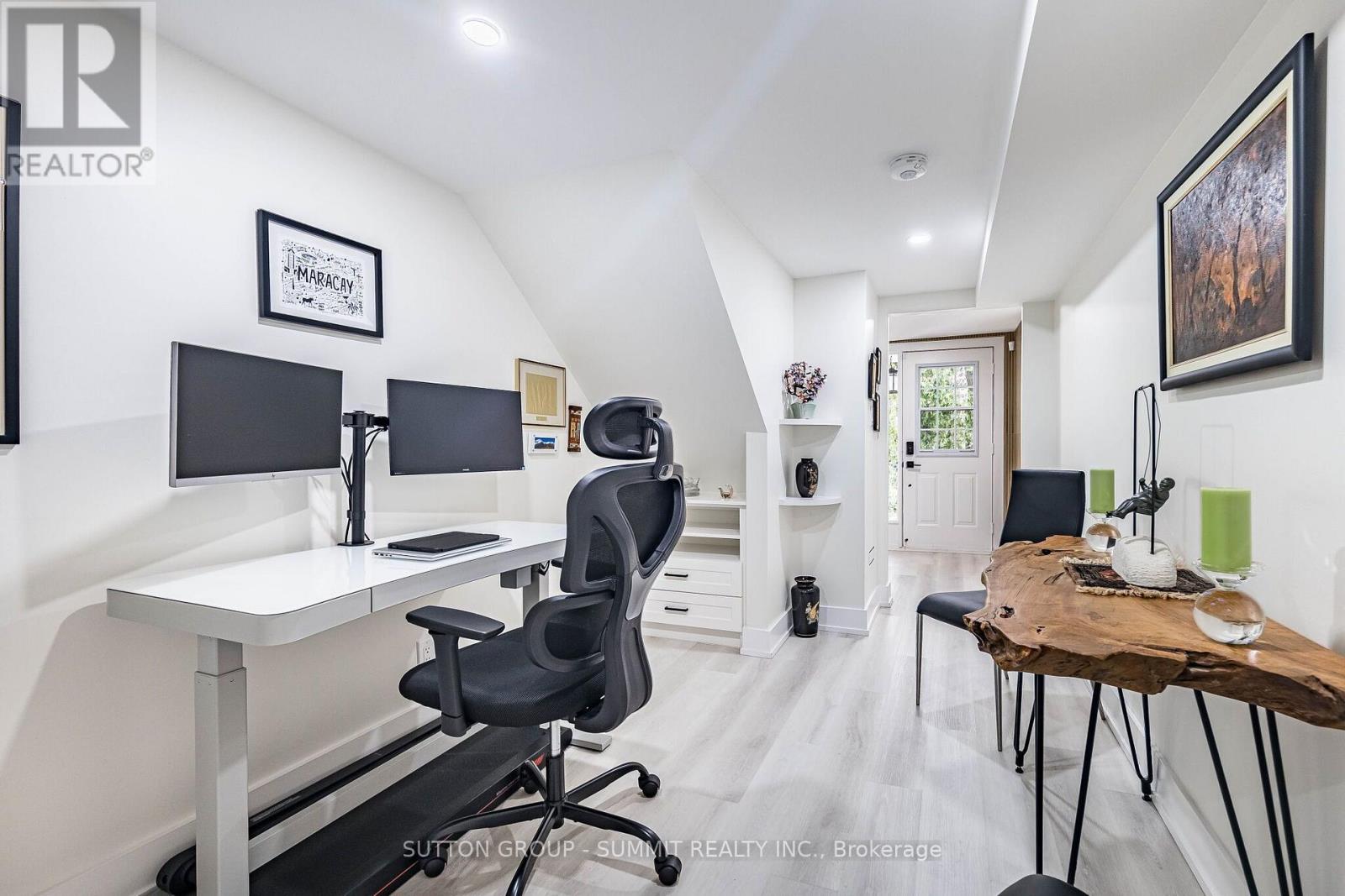 1 - 1270 Gainsborough Drive, Oakville, Ontario L6H 2L2 - Photo 5 - W13676654