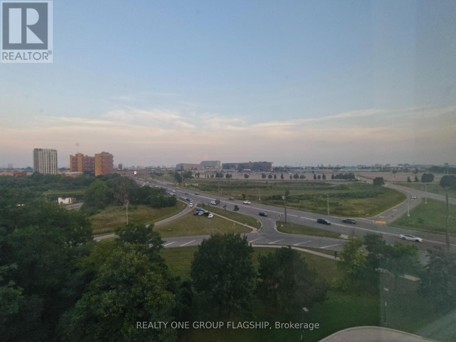 802 - 600 Rexdale Boulevard, Toronto, Ontario M9W 6T4 - Photo 9 - W13676666