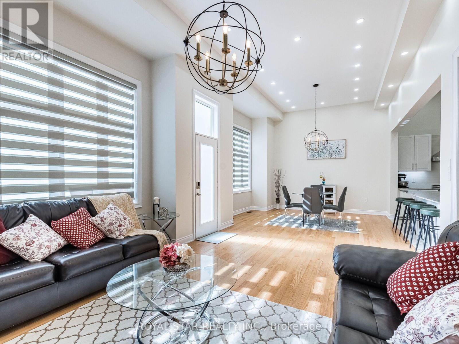 26 Marvin Avenue, Oakville, Ontario  L6H 0Z8 - Photo 11 - W13676672