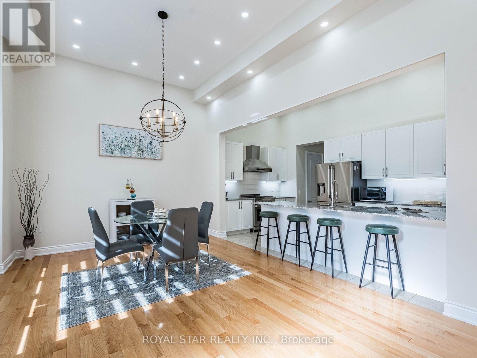 26 Marvin Avenue, Oakville, Ontario  L6H 0Z8 - Photo 13 - W13676672