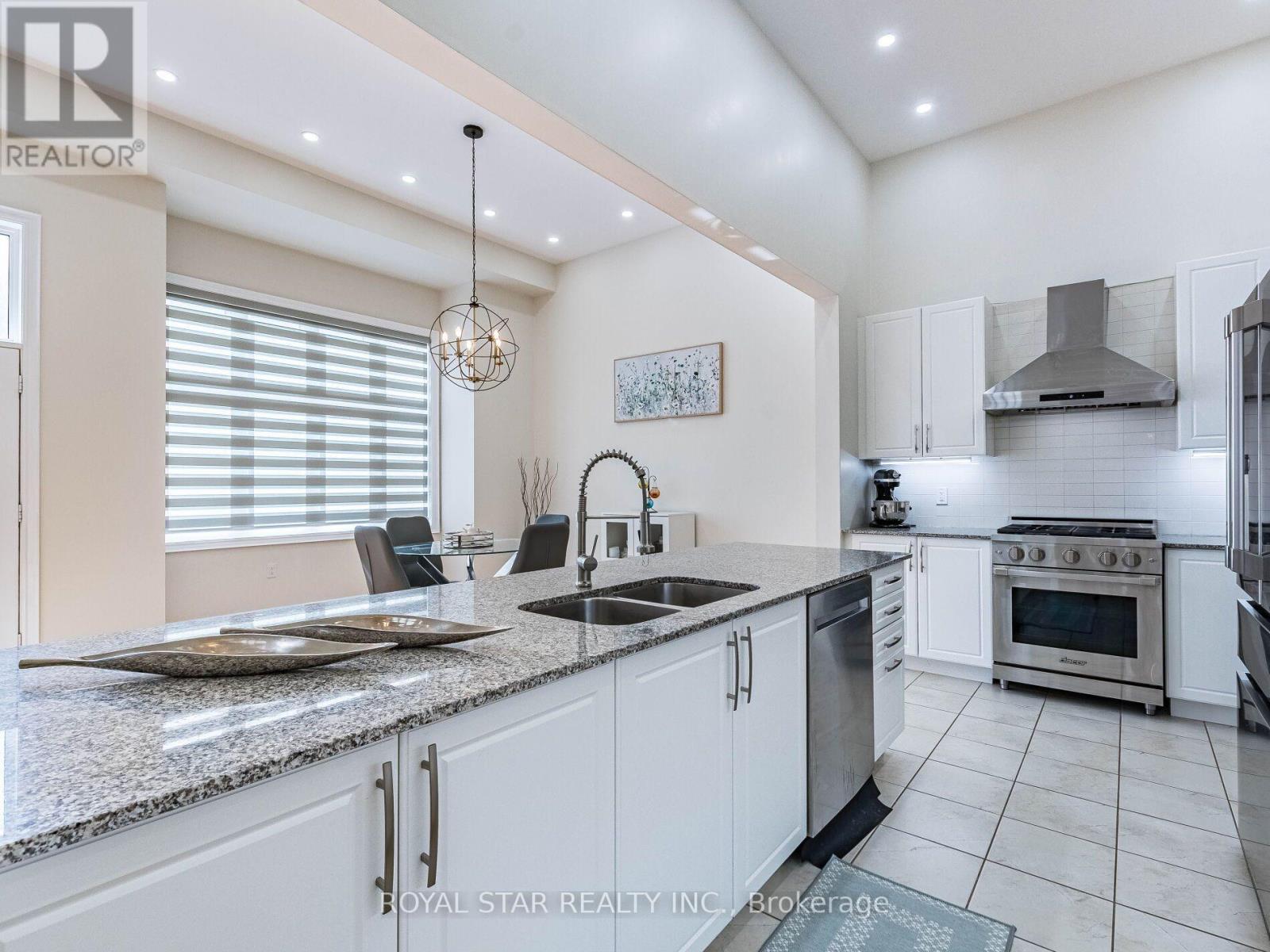 26 Marvin Avenue, Oakville, Ontario  L6H 0Z8 - Photo 20 - W13676672