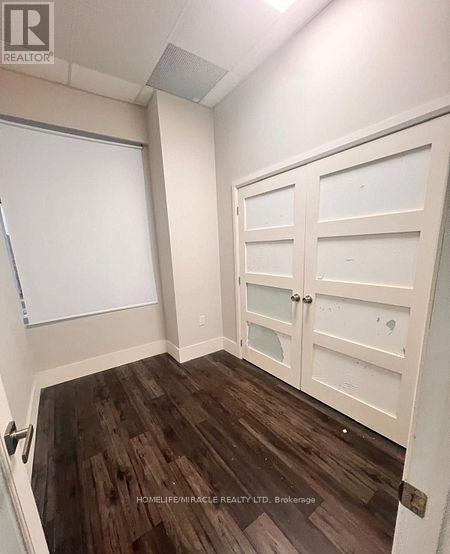 208 - 3495 Rebecca Street, Oakville, Ontario  L6L 6X9 - Photo 3 - W13676696