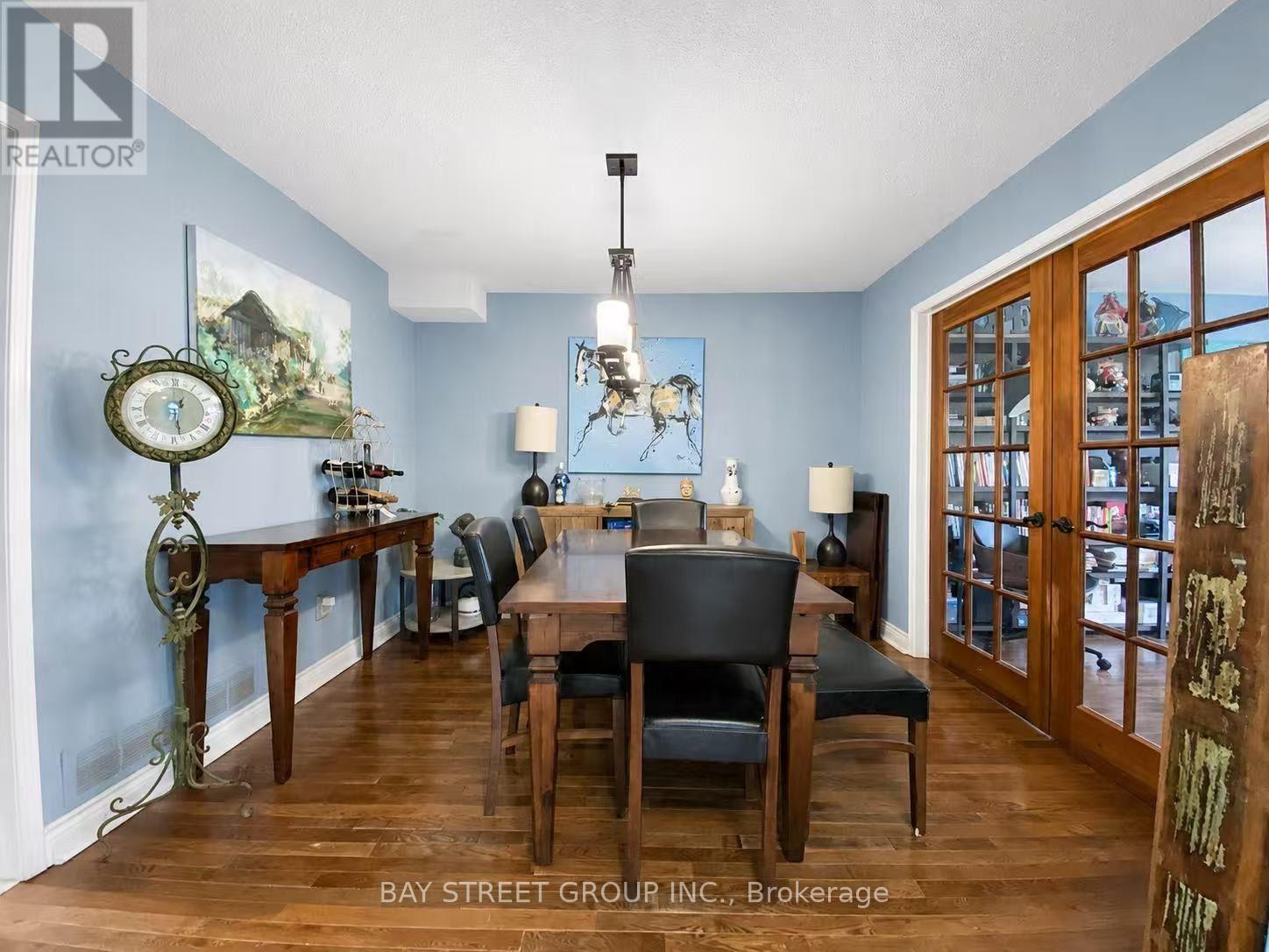 304 Charlton Avenue, Vaughan, Ontario  L4J 6H4 - Photo 2 - N13674426