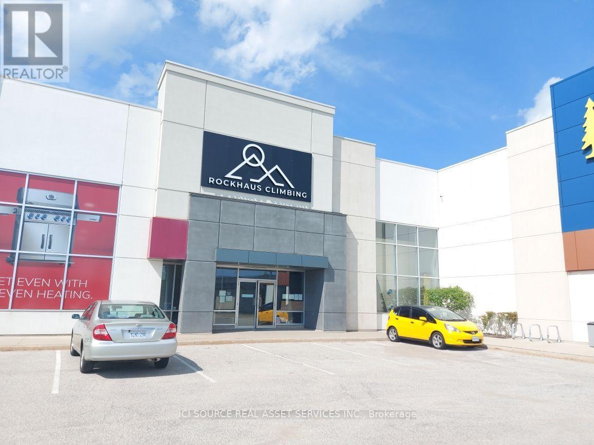 B5 - 167 Chrislea Road, Vaughan, Ontario  L4L 8N6 - Photo 2 - N13672598