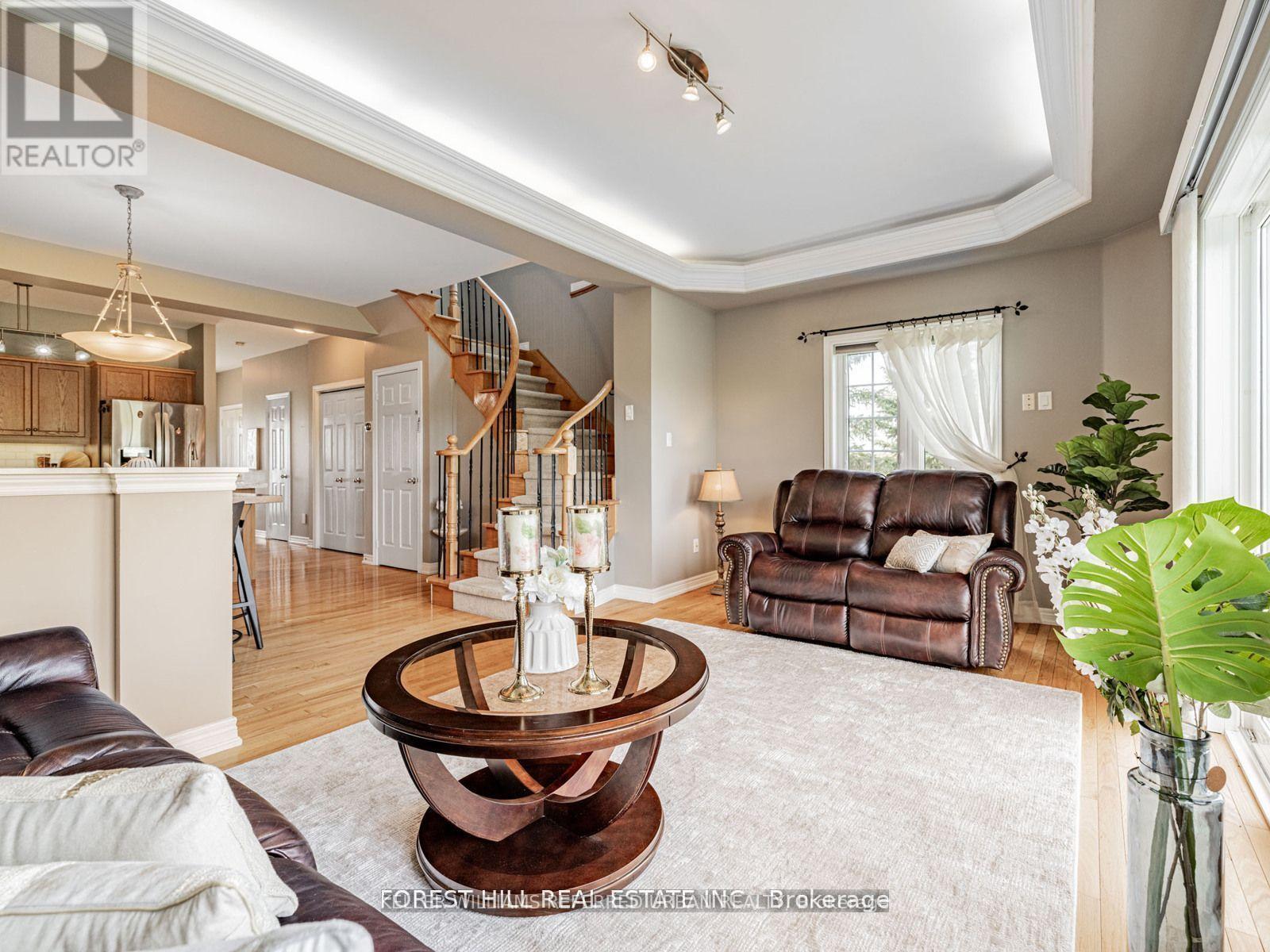614 Mcbean Avenue N, Newmarket, Ontario  L3X 2L5 - Photo 7 - N13444952
