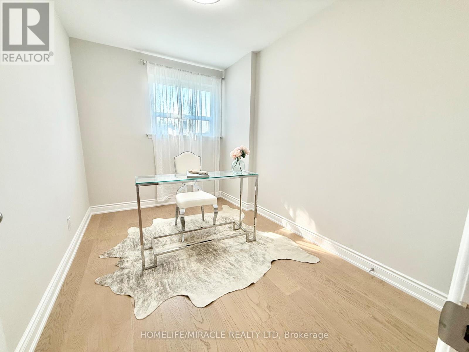 2464 Brookhurst Road, Mississauga, Ontario  L5J 1R3 - Photo 17 - W13675512