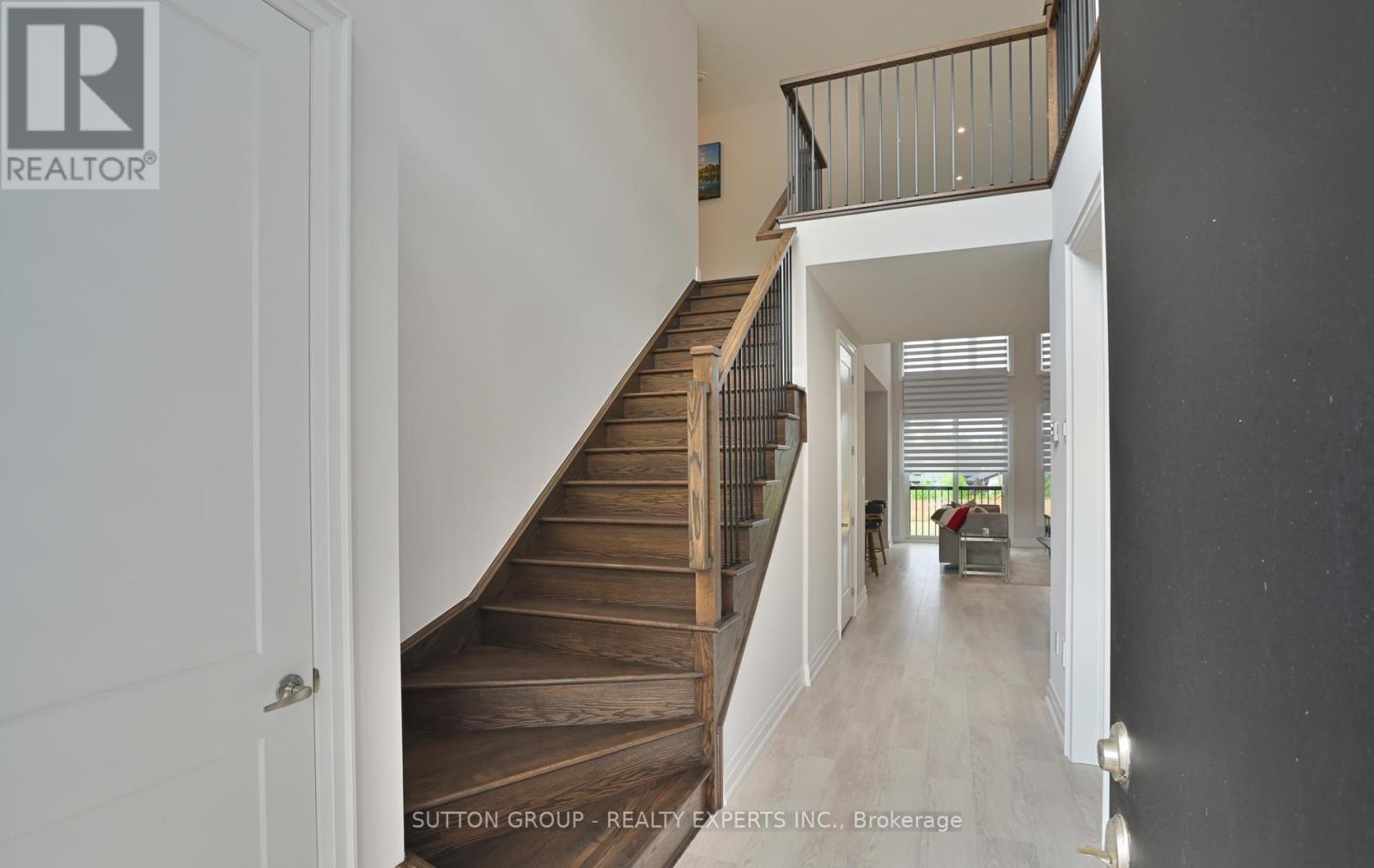 95 Goldie Court, Blue Mountains, Ontario  N0H 1J0 - Photo 2 - X13676502