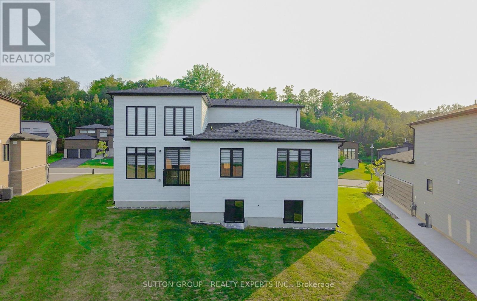95 Goldie Court, Blue Mountains, Ontario  N0H 1J0 - Photo 32 - X13676502