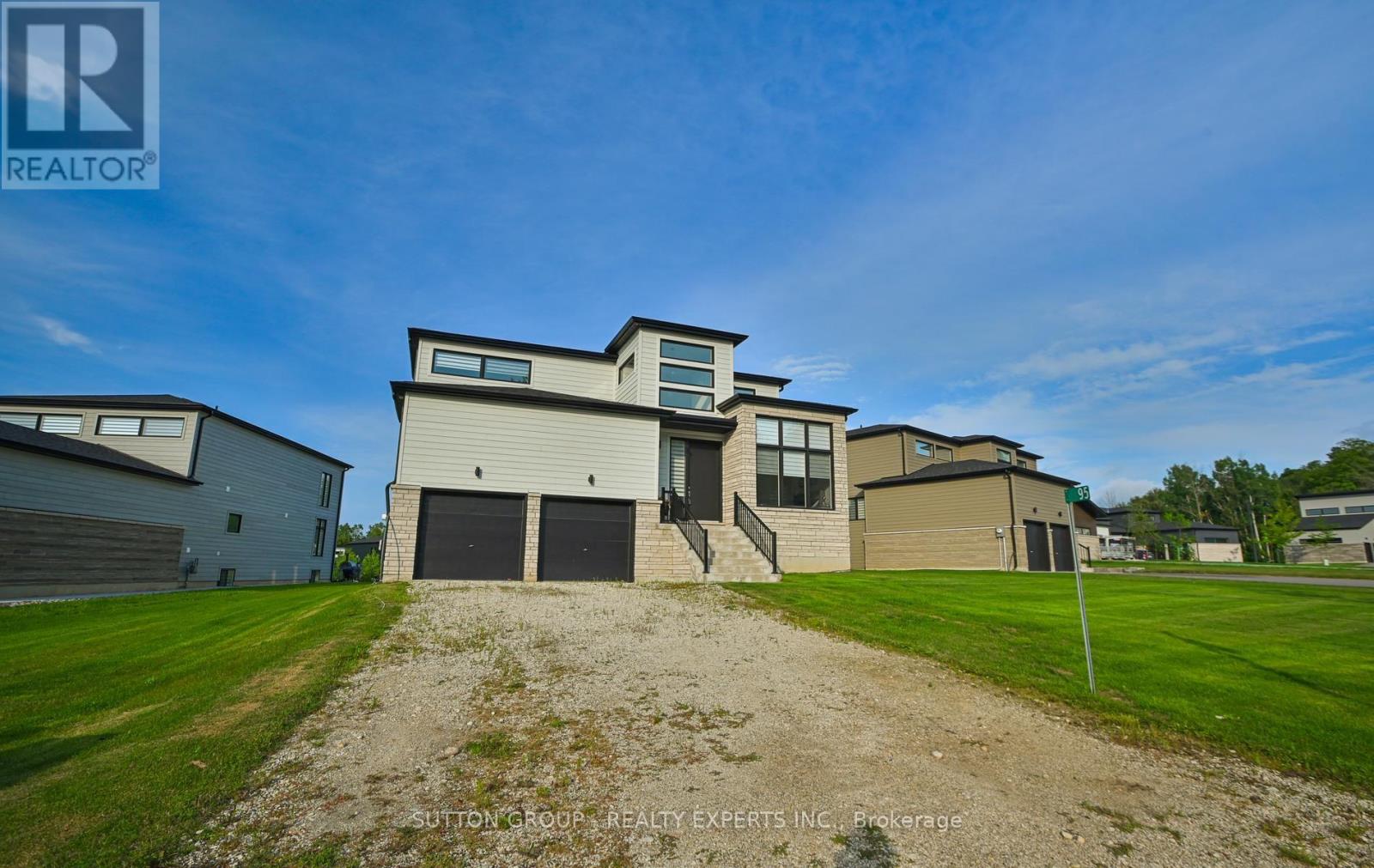 95 Goldie Court, Blue Mountains, Ontario  N0H 1J0 - Photo 38 - X13676502