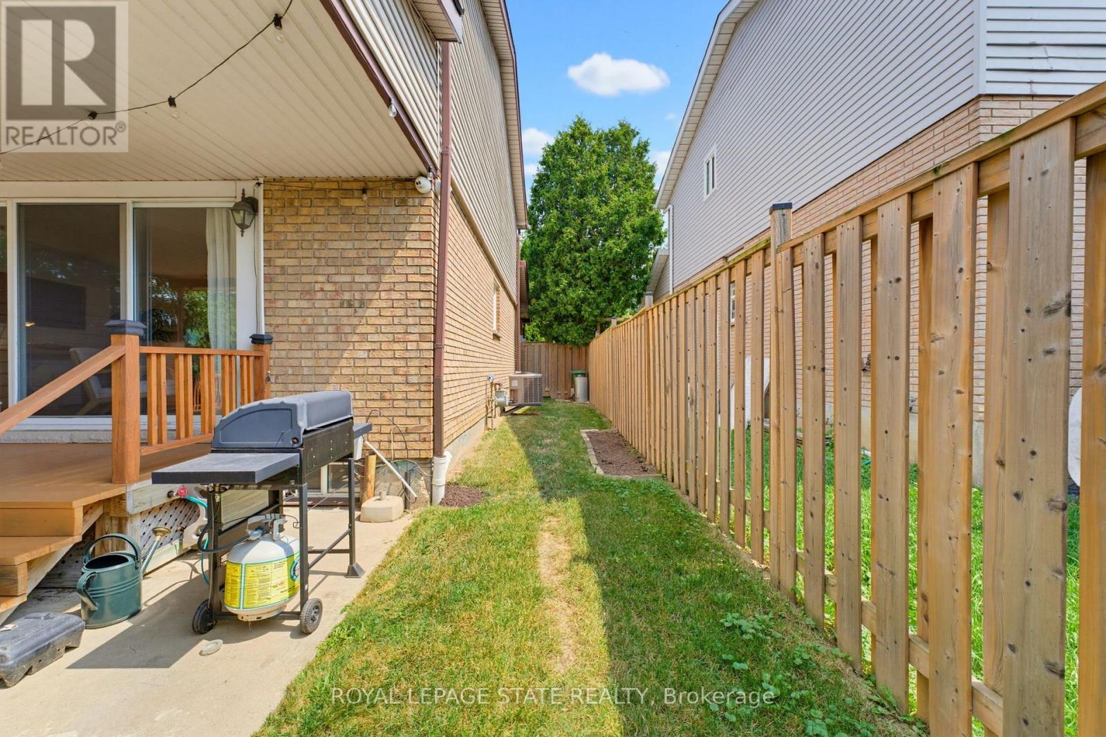 32 Silvervine Drive, Hamilton, Ontario  L8J 1K2 - Photo 26 - X13676606