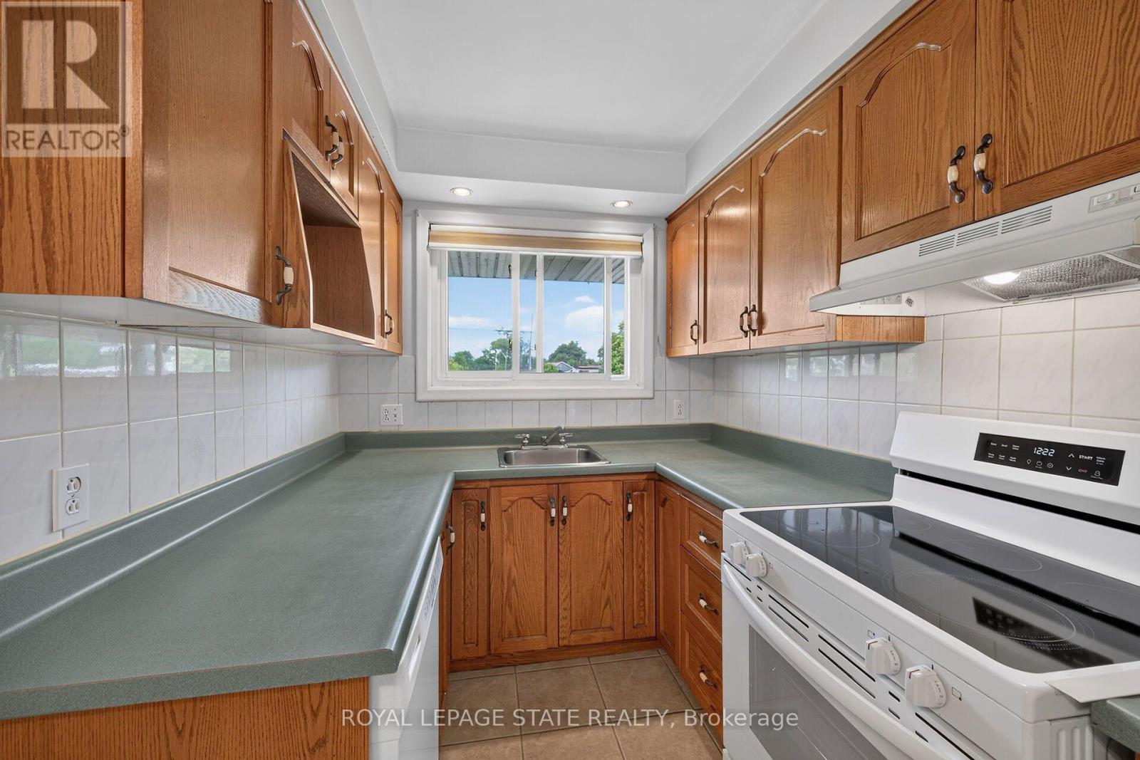78 Hester Street, Hamilton, Ontario  L9A 2N5 - Photo 17 - X13676670