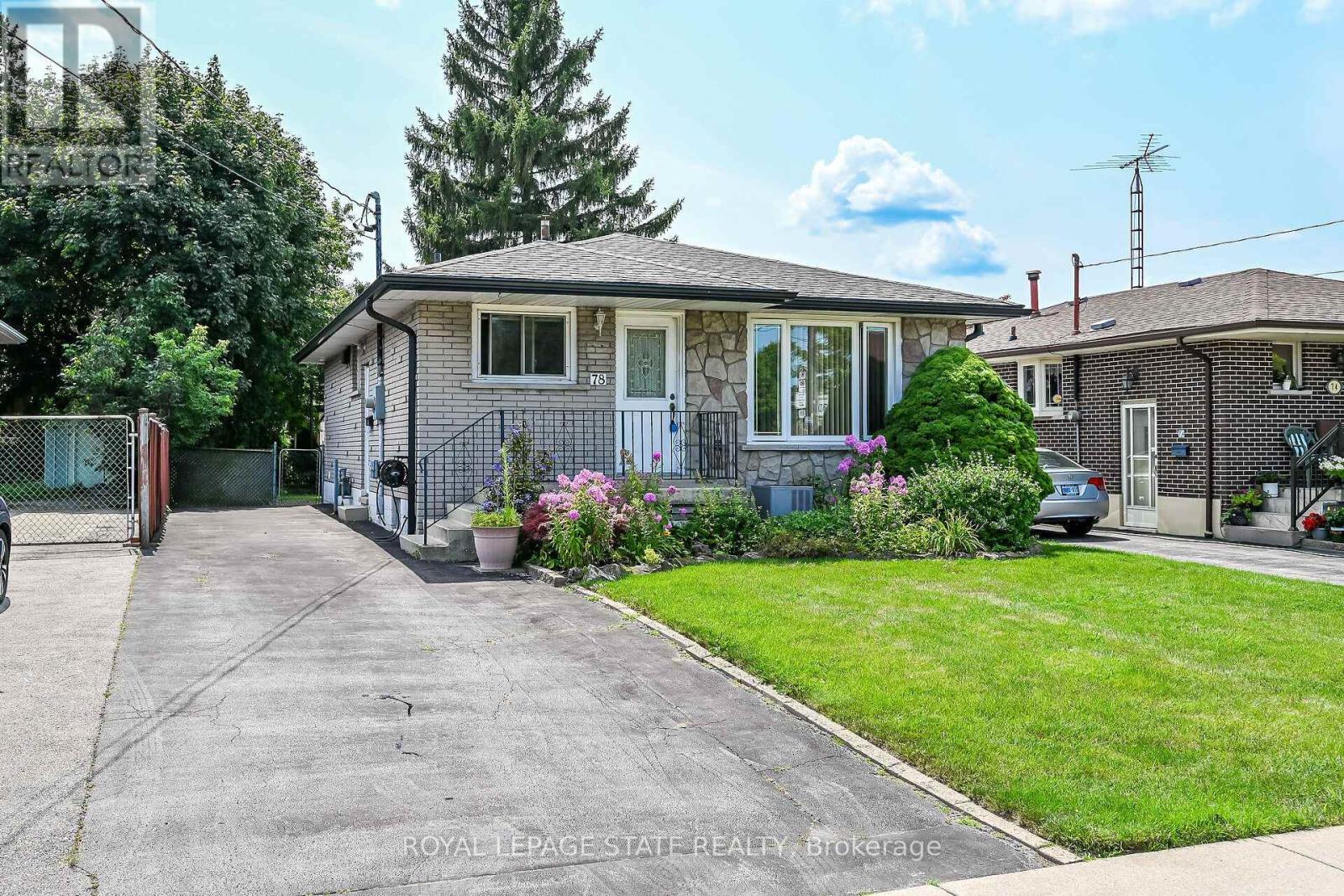 78 Hester Street, Hamilton, Ontario  L9A 2N5 - Photo 2 - X13676670