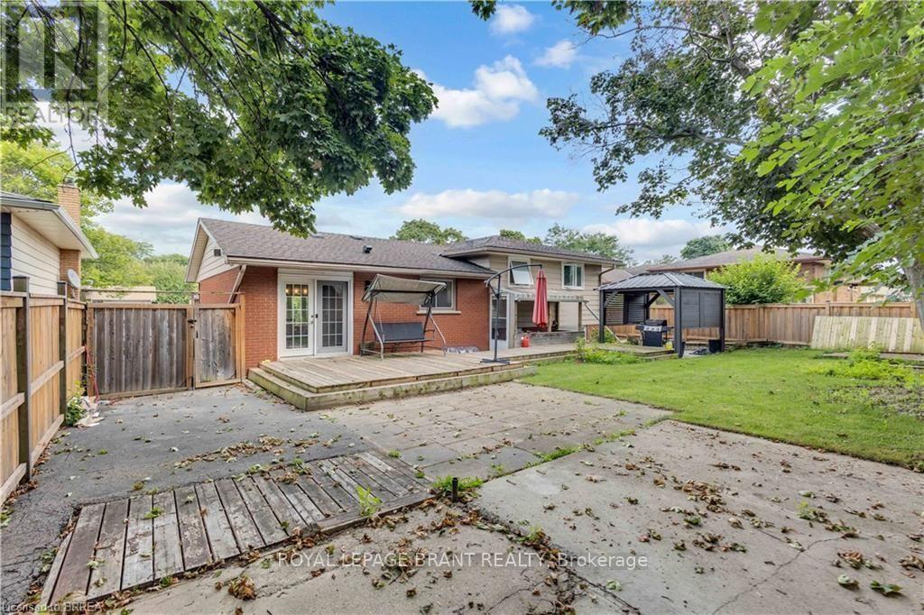 92 Brier Park Road, Brantford, Ontario  N3R 5T4 - Photo 39 - X13676694