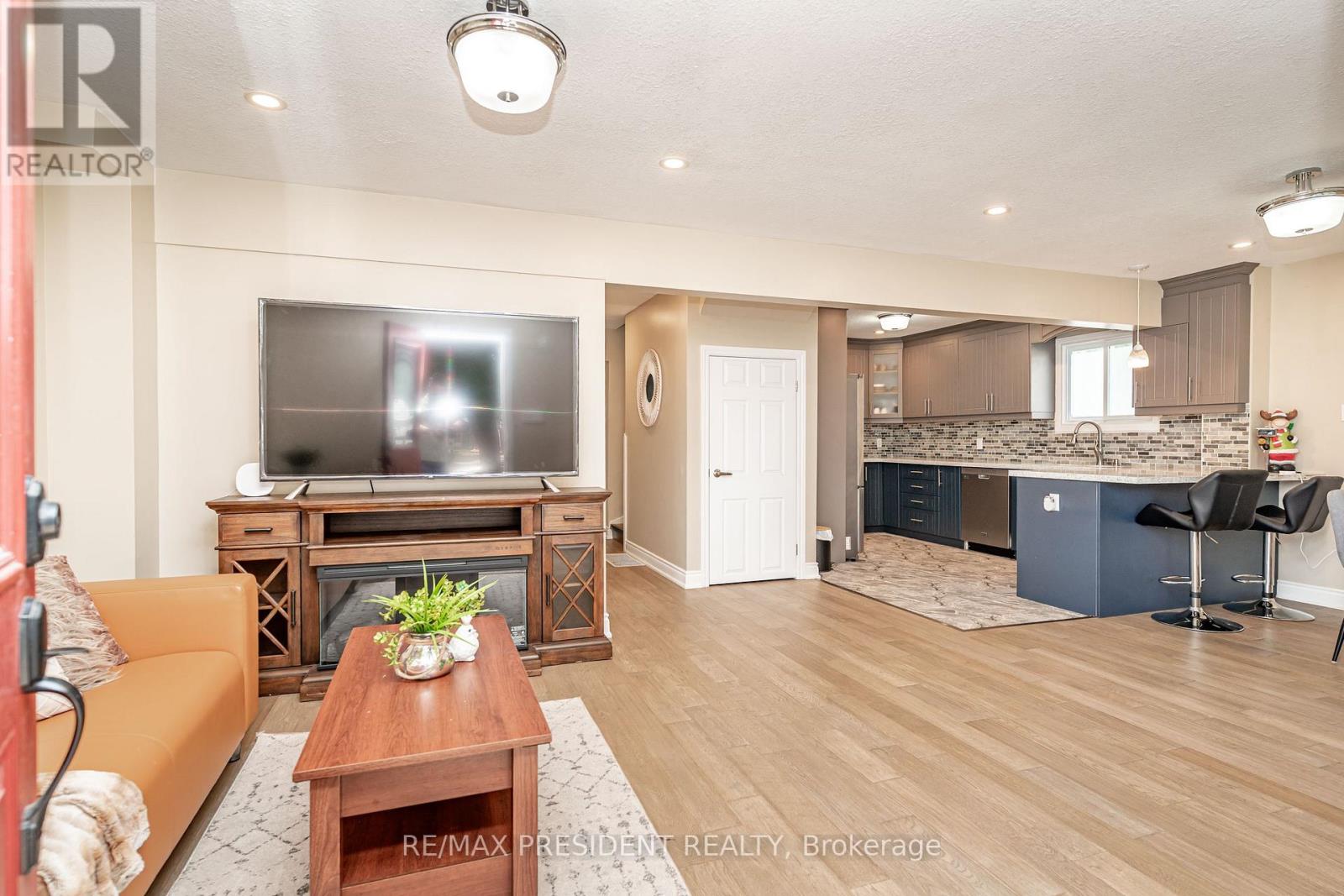 13 Lewis Street, Hamilton, Ontario  L8H 6C3 - Photo 6 - X13676740