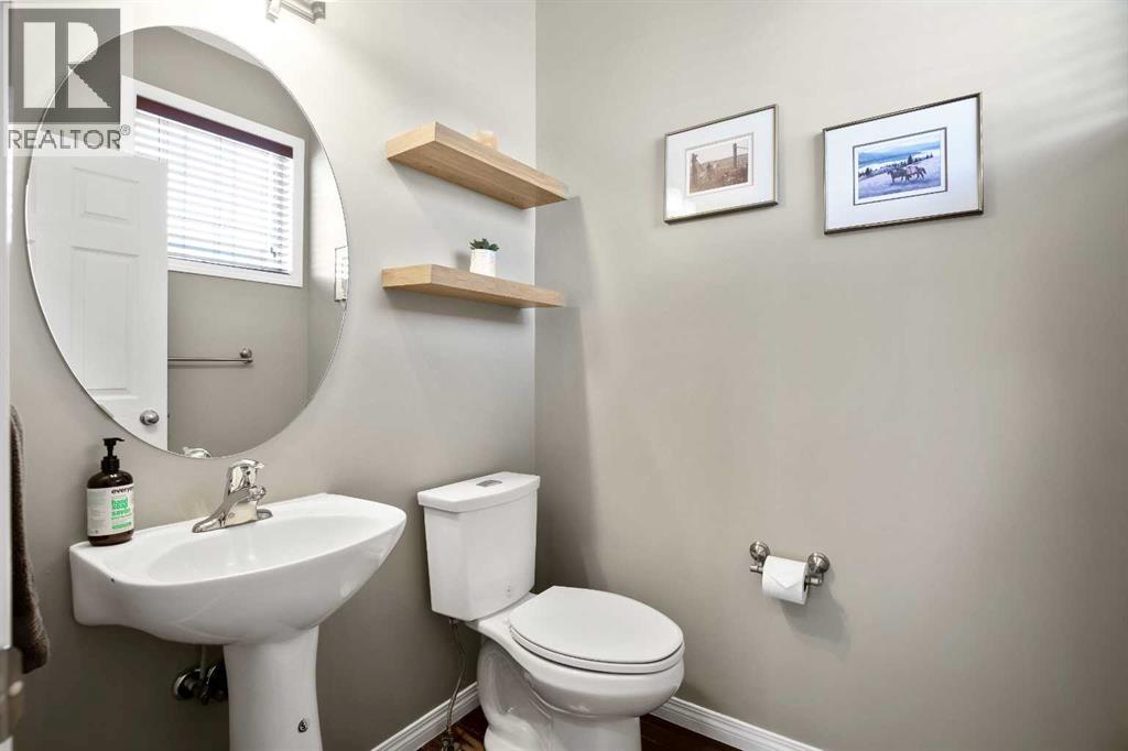29 Mahogany View Se, Calgary, Alberta  T3M 0T3 - Photo 7 - A2305894