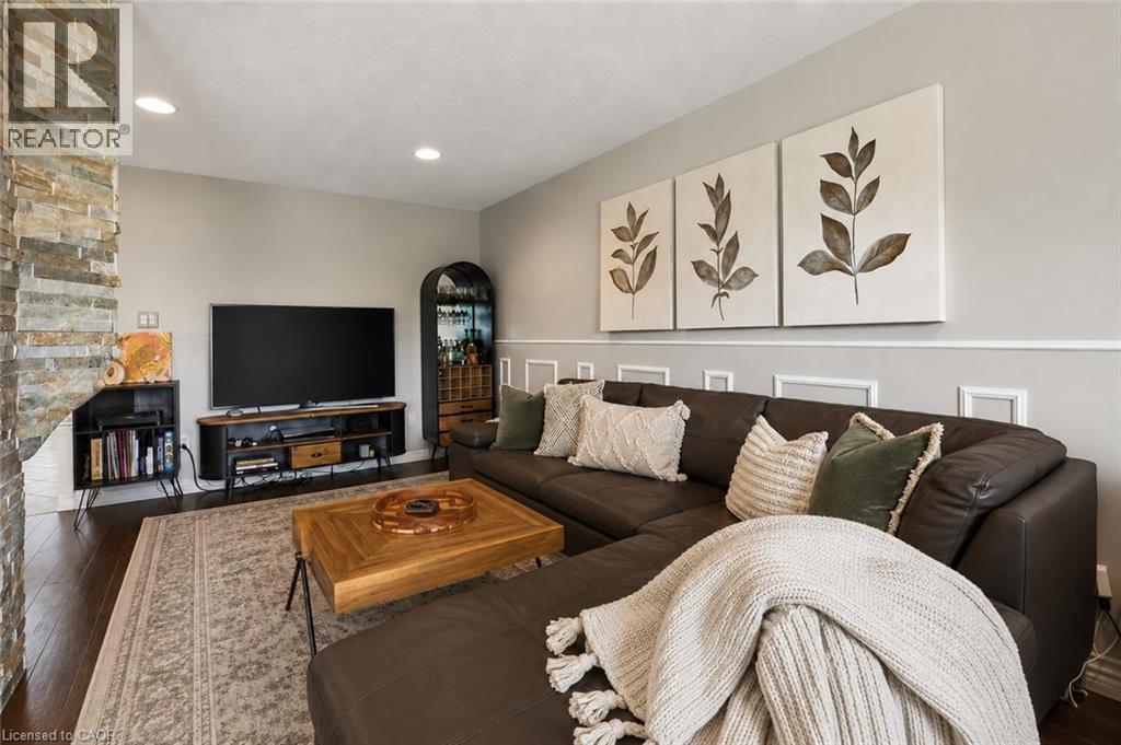 1860 Upper Gage Avenue Unit# 15, Hamilton, Ontario  L8W 3Y6 - Photo 8 - 40855800