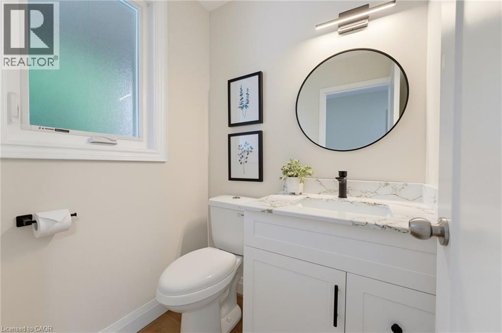 32 Silvervine Drive, Stoney Creek, Ontario  L8J 1K2 - Photo 12 - 40855819