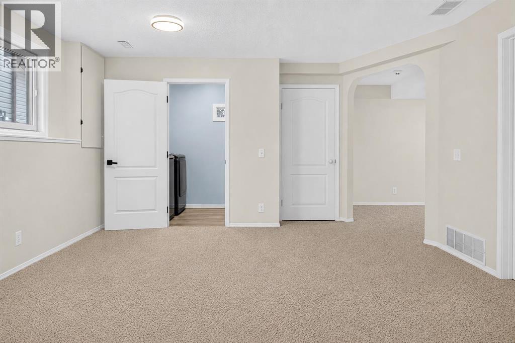 250 Bridlewood Circle Sw, Calgary, Alberta  t2y 3l2 - Photo 27 - A2330450